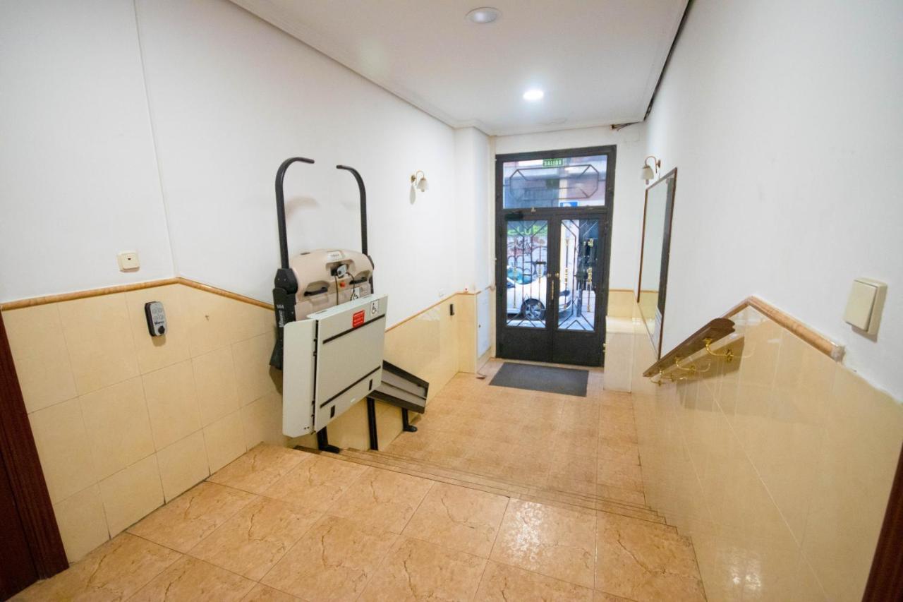 For You Rentals Apartamento Temporal Con Encanto En Malasana Min24 马德里 外观 照片