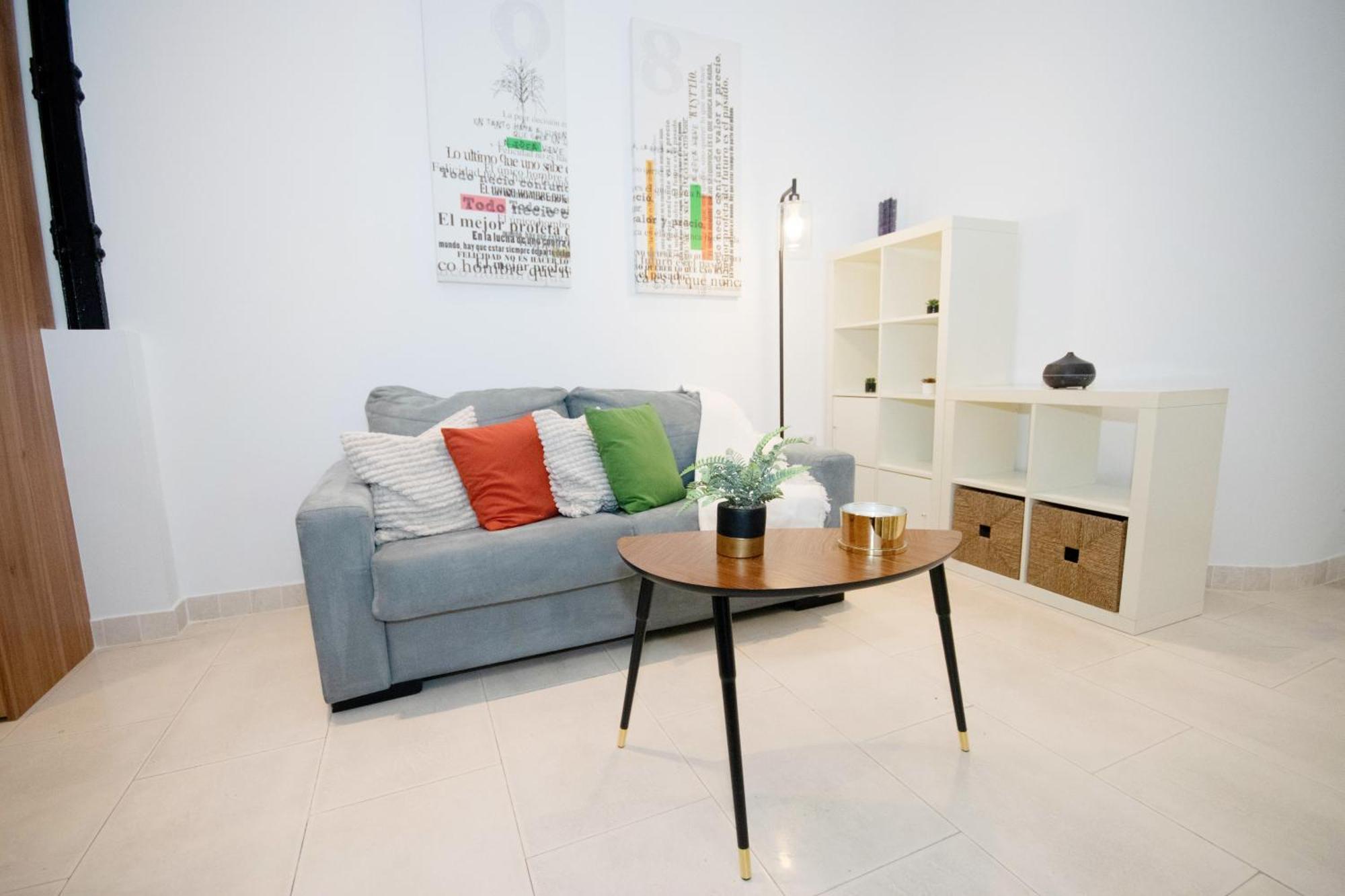 For You Rentals Apartamento Temporal Con Encanto En Malasana Min24 马德里 外观 照片